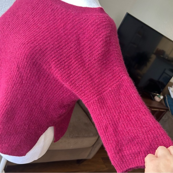 Christopher Radko 100% Cashmere Women's burgundy Sweater - Picture 6 of 9